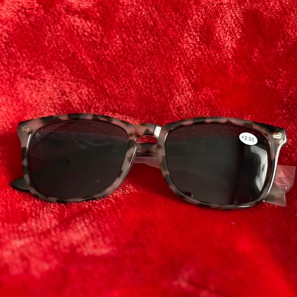 New (2) Blue Light Readers + (1) Full Reader Sunglasses +2.0 - Picture 9 of 16